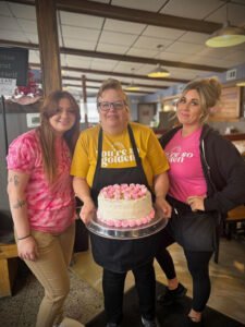 Read more about the article Waitress Deborah Cash: Working at Mimi’s for 20 Years