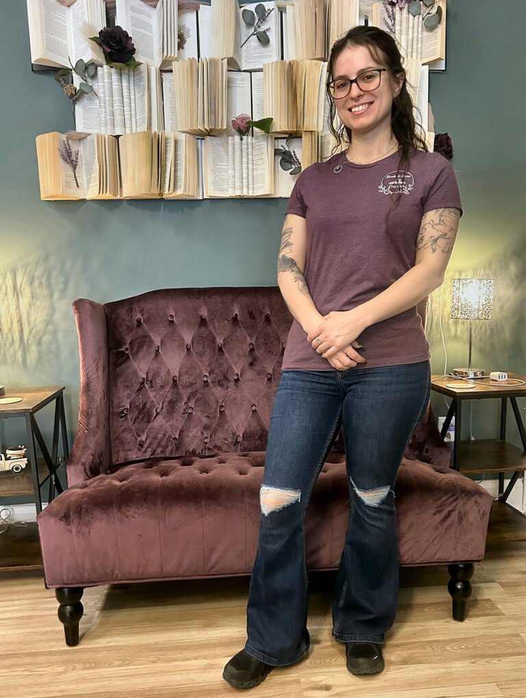 BUSINESS UPDATE: New Café in Mexico Offers Beverages, Snacks, Books